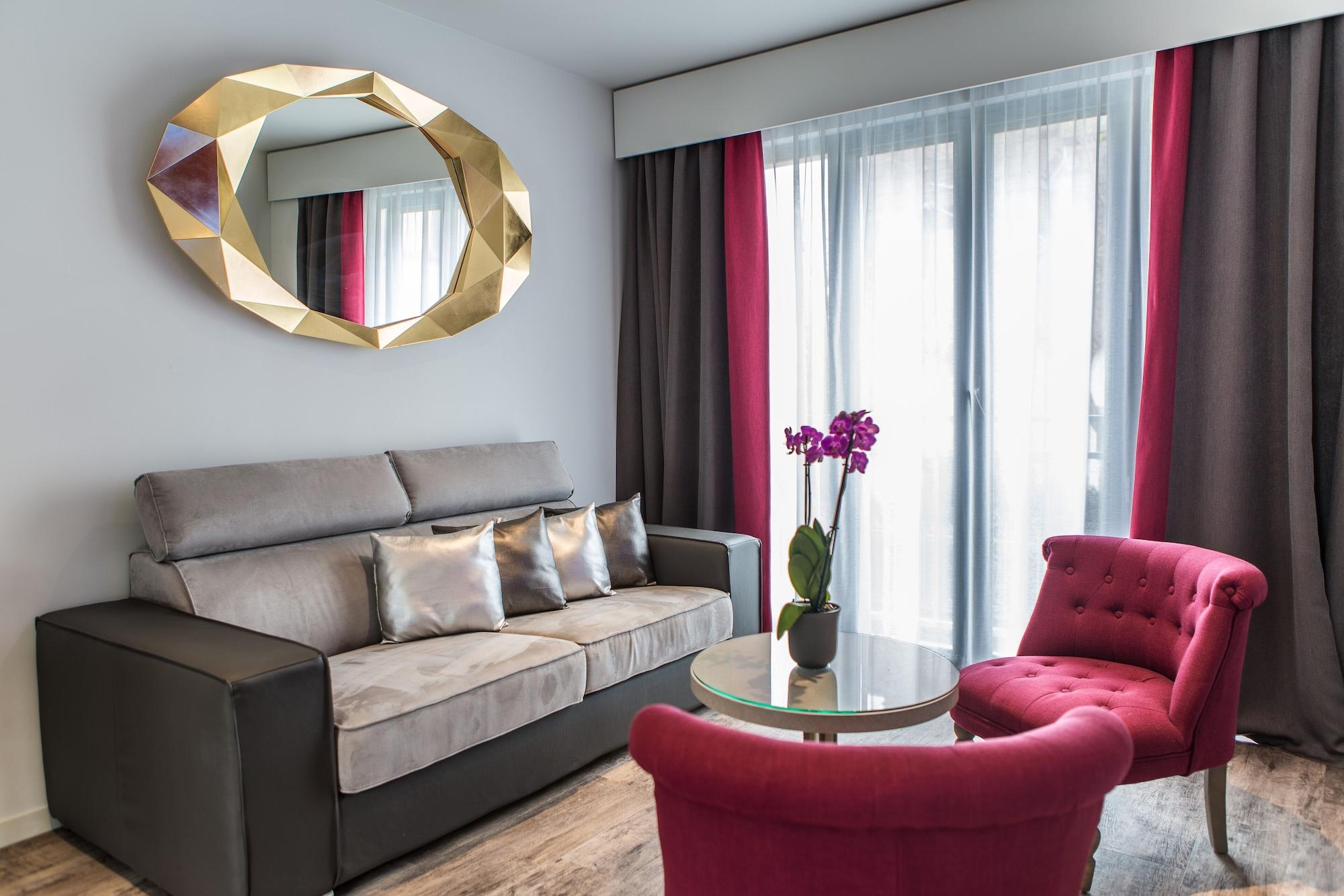Hotel Grand De Courtoisville - Piscine & Spa, The Originals Relais Saint-Malo