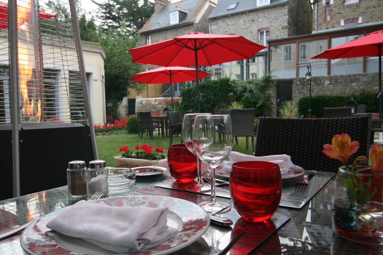 Grand De Courtoisville - Piscine & Spa, The Originals Relais 4*