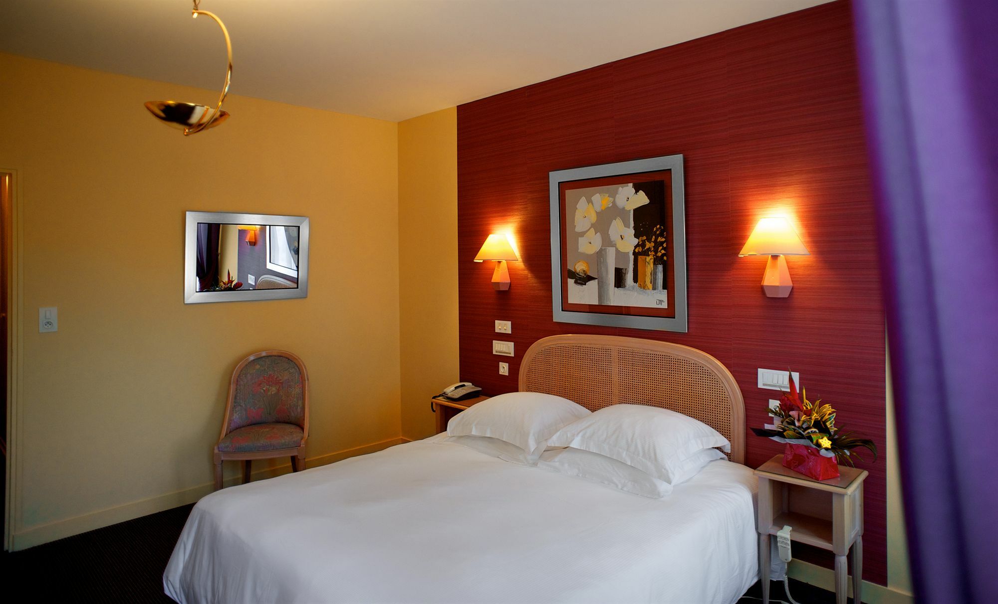 Hotel Grand De Courtoisville - Piscine & Spa, The Originals Relais Saint-Malo